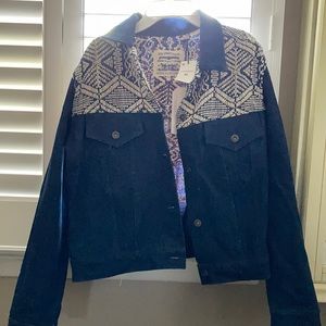 Levis fringe jacket size medium NWT